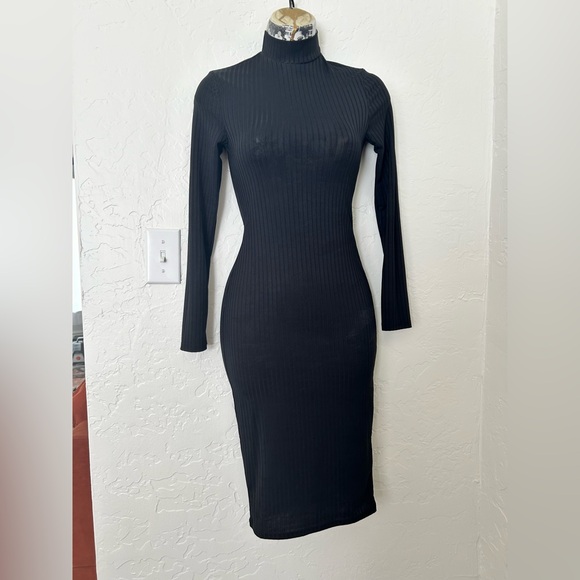 High neck black ribbed midi-dress size 2 BNWOT - Picture 4 of 7